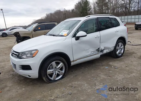 2014 Volkswagen Touareg Tdi Lux z USA, uszkodzony, nr VIN WVGEP9BP0ED009194